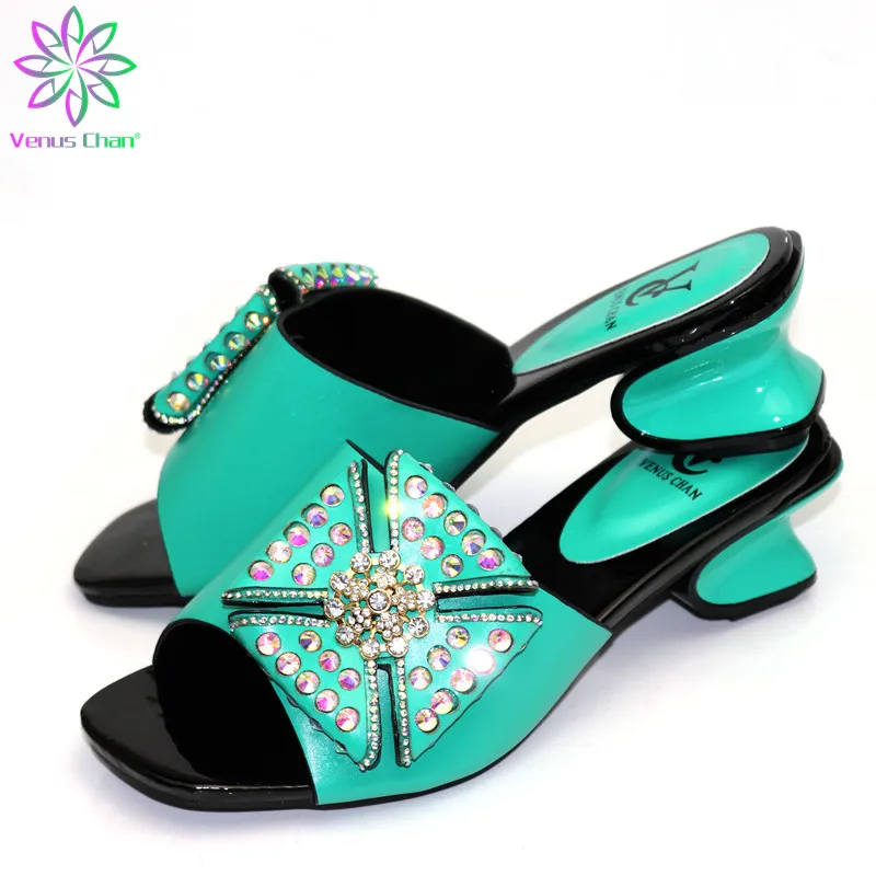 

New Arrival Designer Shoes Women Luxury 2019 Plus Size Shoes Women Heel Italian Women Party Pumps Elegant Crystal Women Shoes