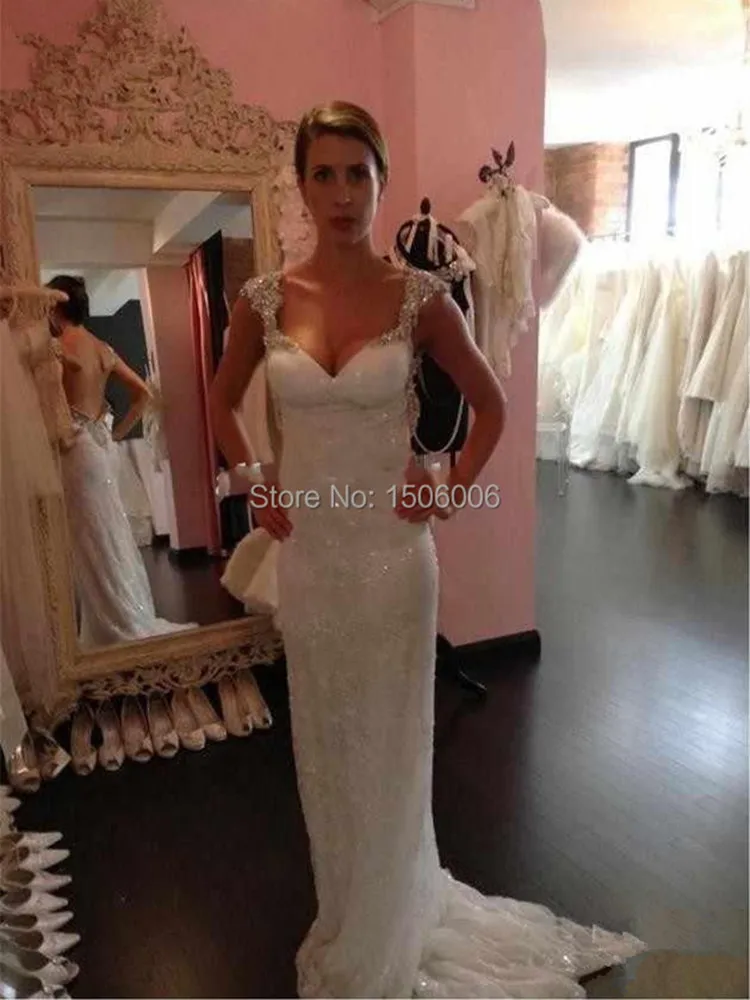 Женское свадебное платье со шлейфом белое кружевное с открытой спиной MB08 |