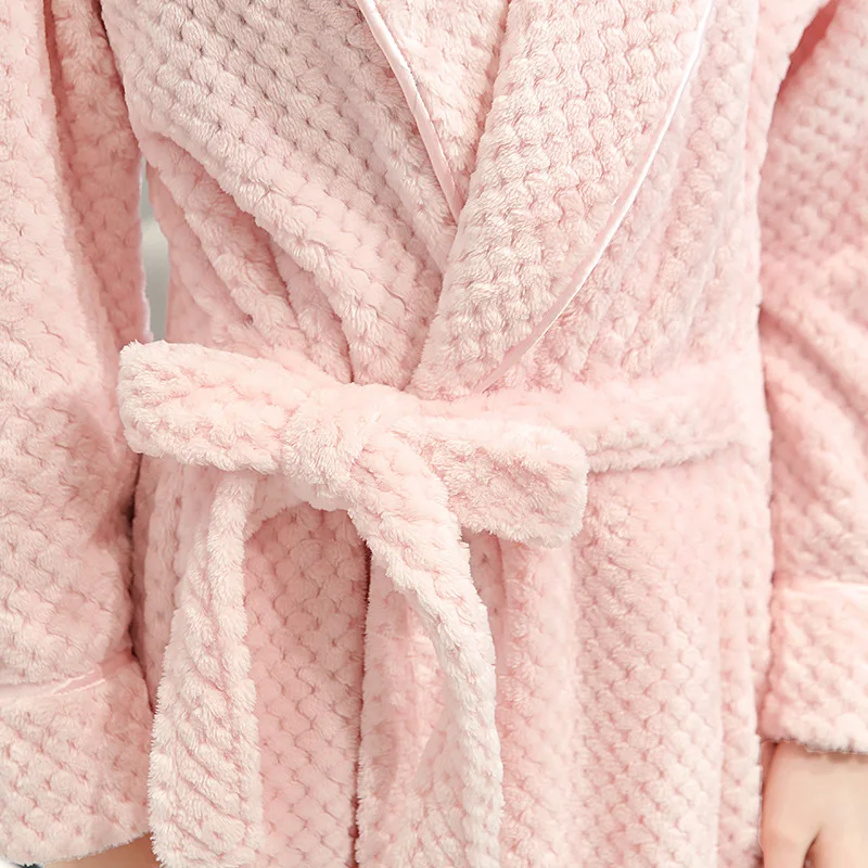 

Autumn And Winter Thickening And Lengthening Flannel Couple Nightgown Coral Fleece Bathrobe Warm Pajamas Nightgown
