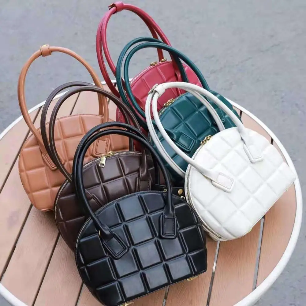 Шикарная клетчатая тисненая женская сумка модная маленькая сумочка от