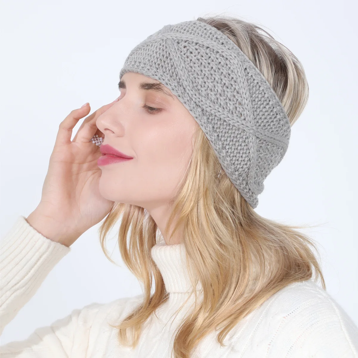 New Autumn and Winter Fitness Face Wash Shampoo Fixed  Cover Sports Hair With Diamond High Horsetail Women's Knitted Hat