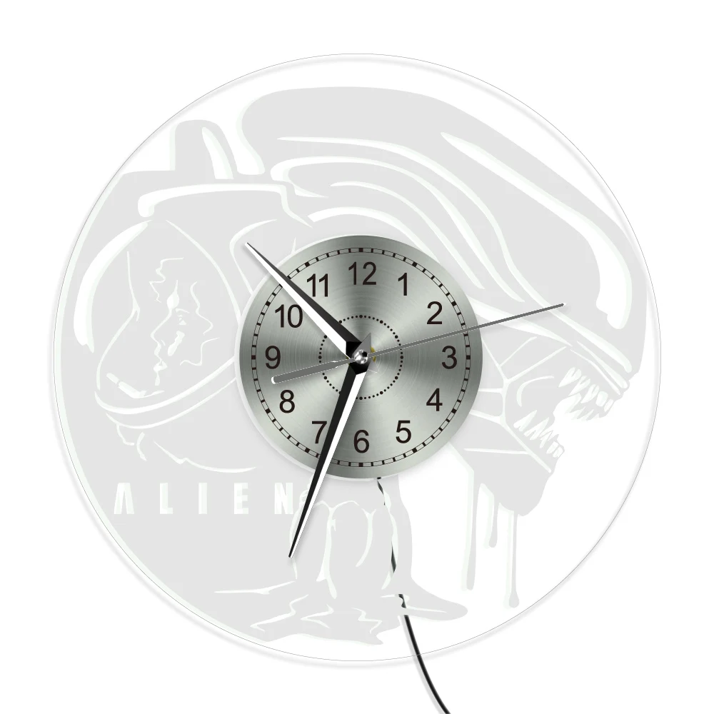 Настенный светильник для детской комнаты с изображением инопланетянина