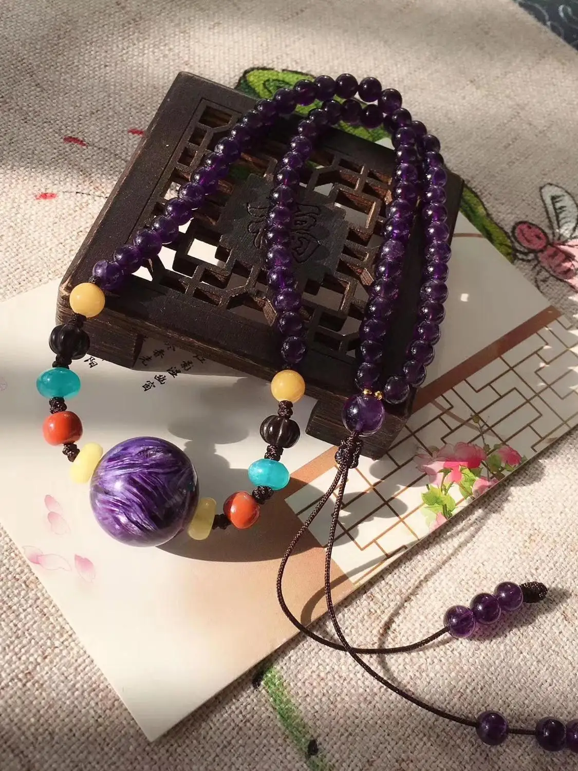 Отличный натуральный фиолетовый Charoite драгоценный камень кристалл ожерелье