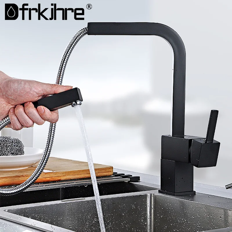 Черный квадратный латунный кухонный кран однорычажный смеситель с вращением на