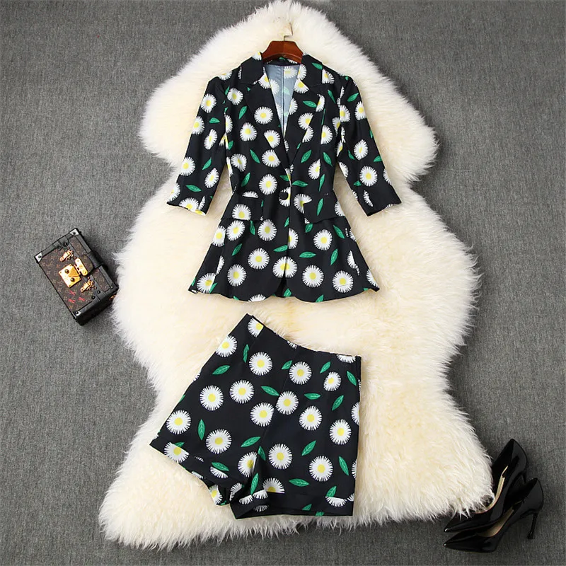 Женский элегантный костюм из двух предметов офисный пиджак и шорты с цветочным