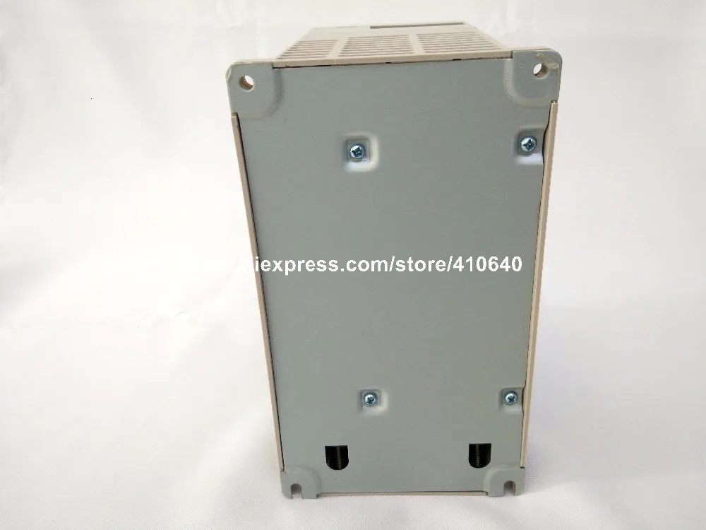 Дельта Инвертор 7.5KW VFD075M43A 3 фазы 380 В до 460 В Номинальная 18 A Новинка 7500 Вт VFD серия инвертор Переменная скорость привод двигателя переменного тока