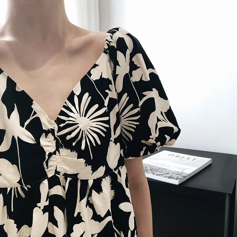 

French Print Halter Dresses Retro Square Collar Long Dress Casual Puff Sleeve Skirt Summer Fashion Oversized Women Dress E36