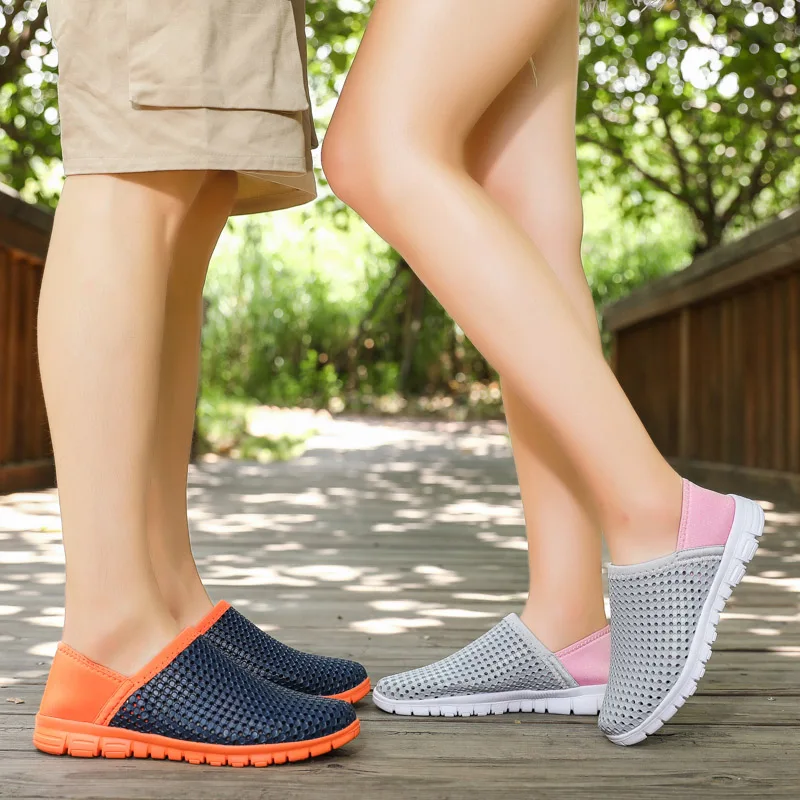 

Unisex Size Summer Casual Shoes Men Breathable Sneakers Couple Lightweight EVA Material Beach Sandals Men New Soft Walking Shoes