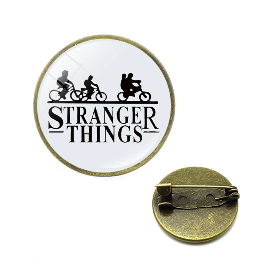 Необычные вещи на кнопках ТВ серия 11 брошь друзья не лгут значок джинсовая