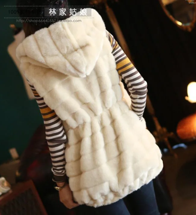 

Autumn 2019 Winter With Fur Trim Hood Faux Fur Women Fashion Sleeveless Waistcoat Coats Casual Temperament Elegant Jacket