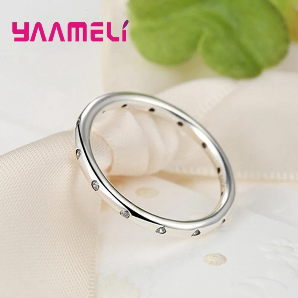 Женское кольцо из серебра 925 пробы с кристаллами | Украшения и аксессуары