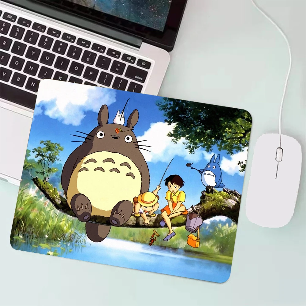 

Cute Studio Ghibli Totoro Small Gaming Mouse Pad PC Gamer Keyboard Mousepad Computer Office Mouse Mat Anime Mause pad Desk Mat