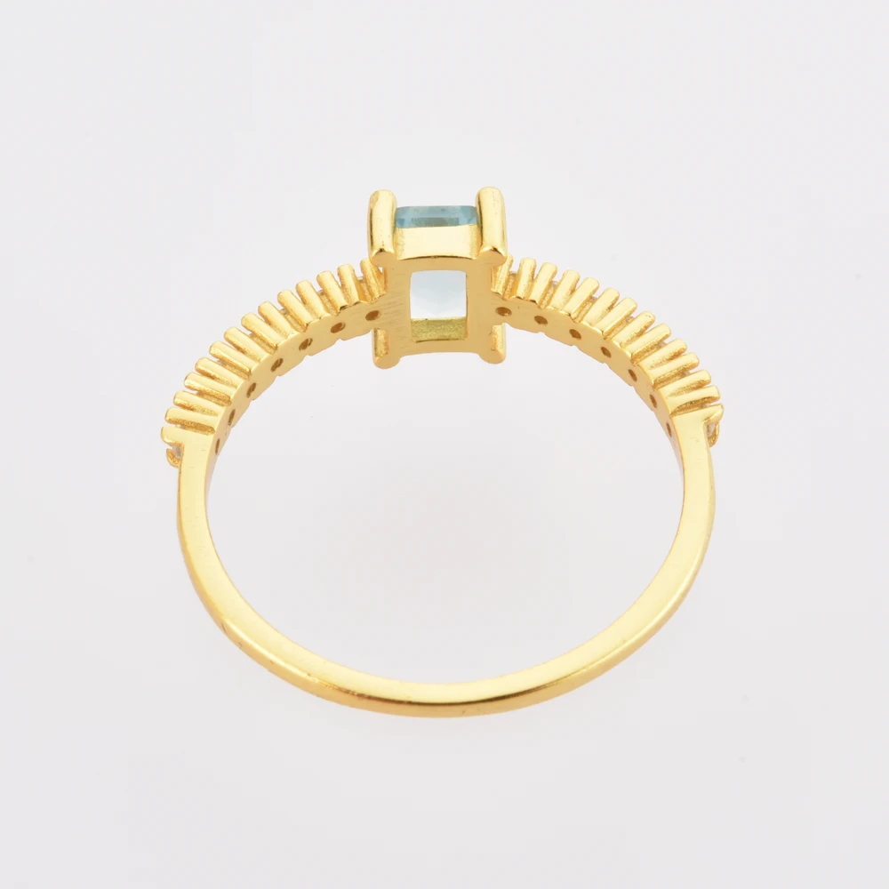 Женское кольцо с топазом из серебра 925 пробы покрытием под золото | Украшения и