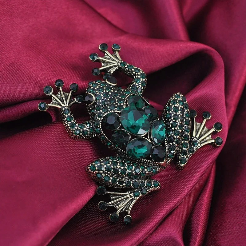 Trendy Female Collar Pin Alloy Boutonniere Mens Wedding Brooches Frog Shape DIY Cloth Decoration | Дом и сад