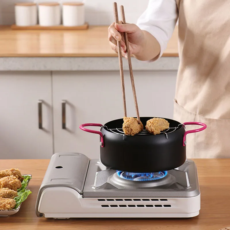 

Kitchen Gadgets Iron Frying Pot Portable Outdoor Small Omelette Pan Fired Egg Pancake Household Fryer Cooking Tool With Filter