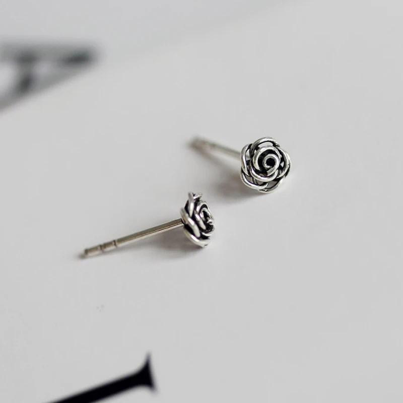 Женские серьги-гвоздики в виде маленьких цветов | Украшения и аксессуары
