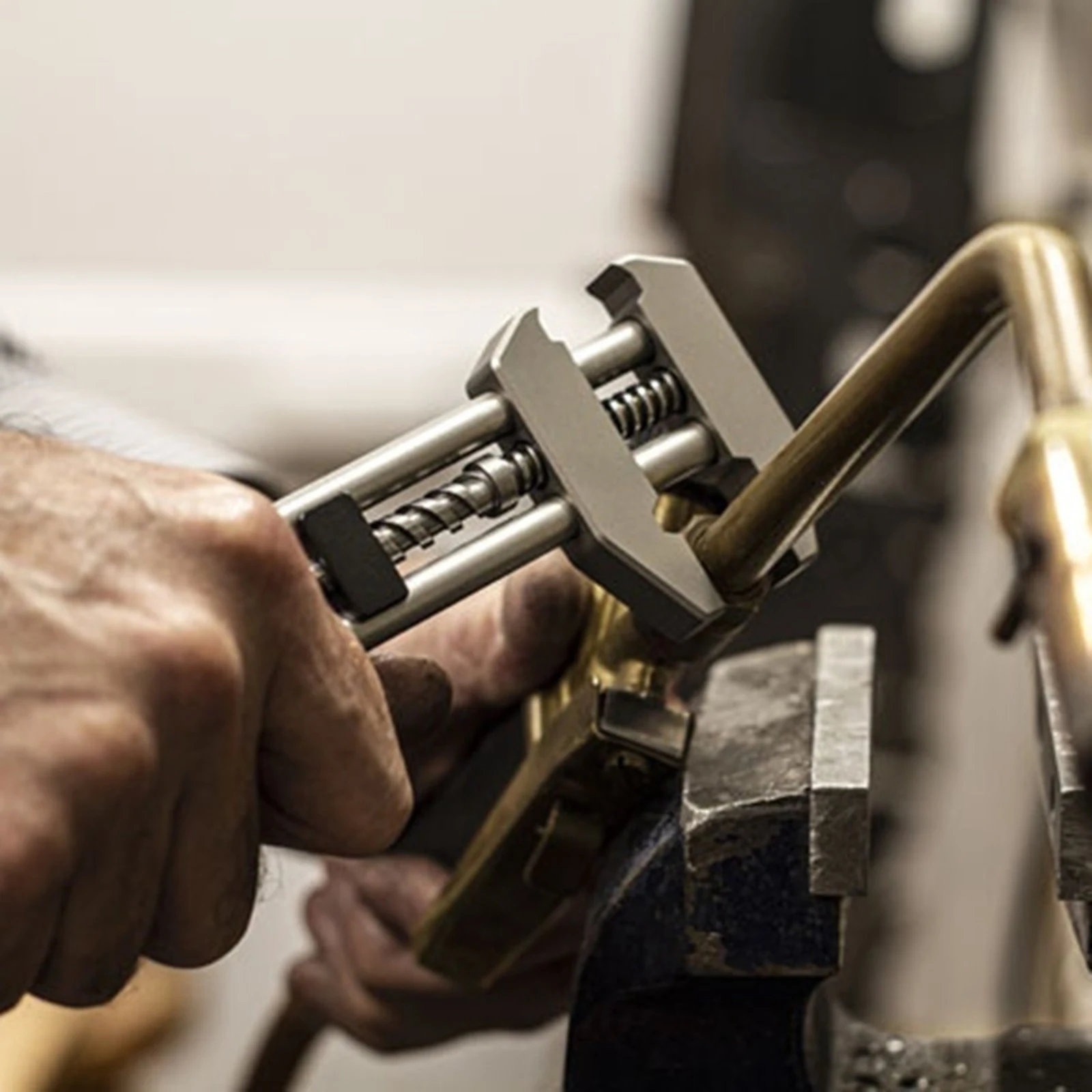 Многофункциональный гаечный ключ большой инструмент для вскрытия и точного