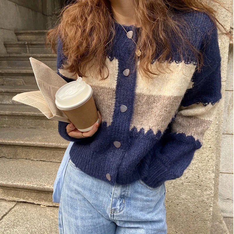 

NEEW 2021 Women Sweater Cardigans Autumn Winter 3 colors Patchwork Warm Single Buttons Cardigans Knitted Coat Casual Sweater