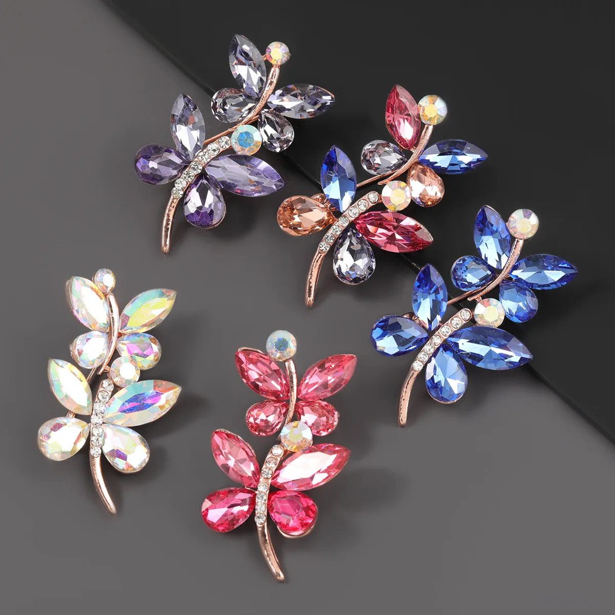 

Fashion metal rhinestone leaf flower brooch female brooch creative popular corsage jewelry accessories