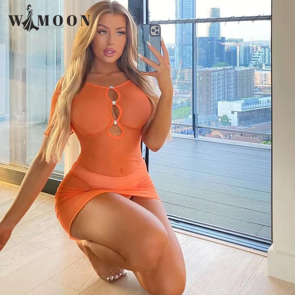 

Mesh Solid Hollow Button Dress 2021 New Sexy Short Sleeve Bodycon O-Neck Mini See-through Splicing Gauze Party Club Pencil Dress