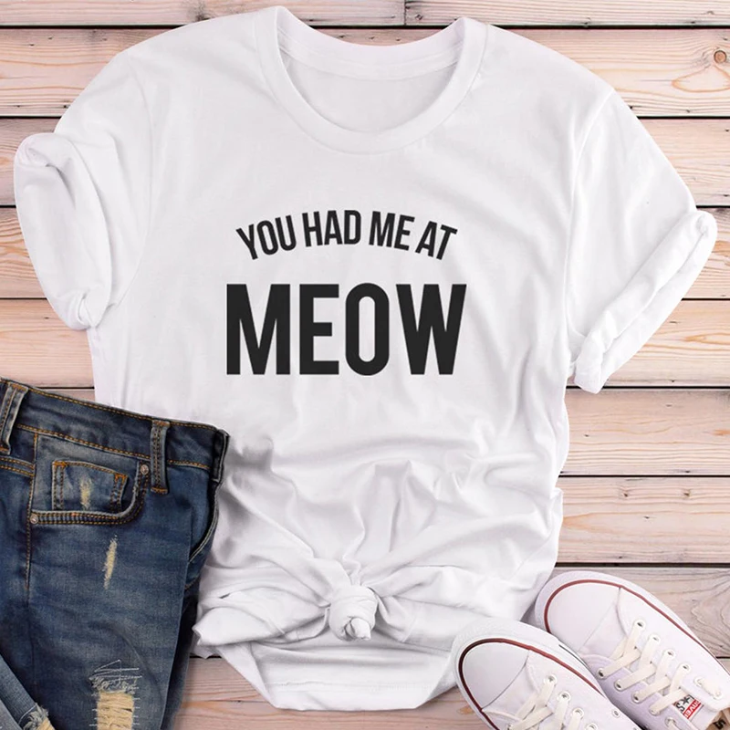 Женская Винтажная футболка с графикой You have Me At Meow 90s Mom Life хлопковая Футболка
