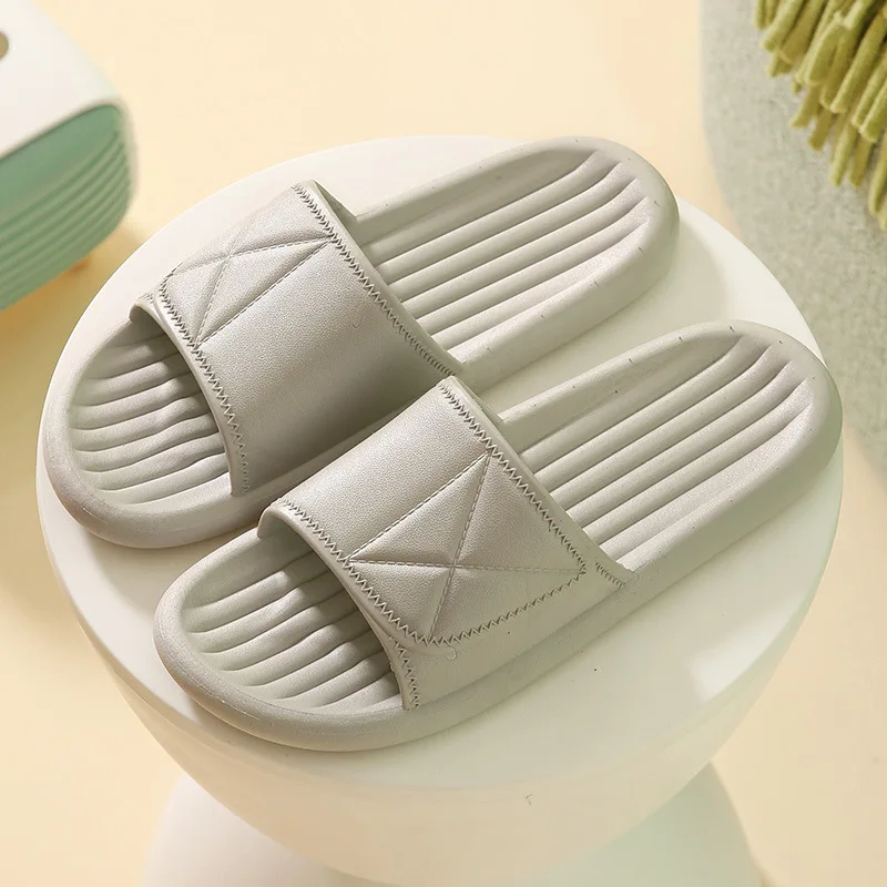 

2021 new summer home couple indoor bathroom shower PVC soft bottom slippers 1814