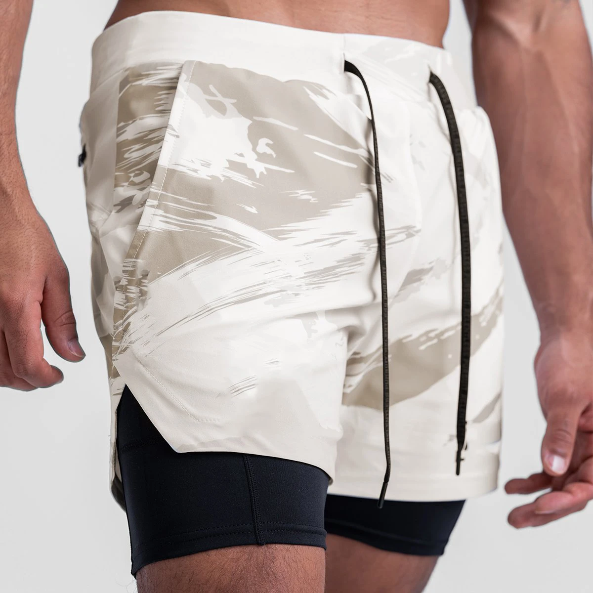 

Men's 2 in 1 Mesh Double Shorts New Gym Fitness Exercise Jogger Camouflage Speed Dry Breathable Shorts Summer Basketball Shorts