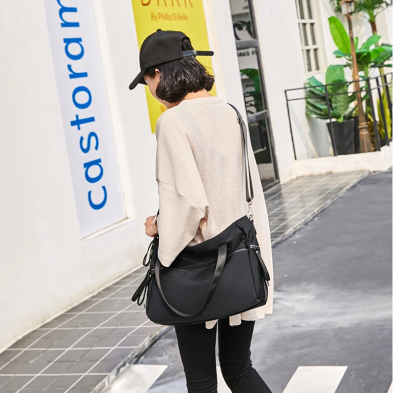 저렴한 고급 여성의 대용량 여행 가방, 품질 나일론 핸드백 스포츠 체육관 어깨에 매는 가방 휴대용 수하물 가방 주말 가방 구매 고급 여성의 대용량 여행 가방, 품질 나일론 핸드백 스포츠 체육관 어깨에 매는 가방 휴대용 수하물 가방 주말 가방