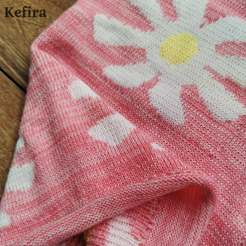 

Kefira Y2K Spring Autumn Casual Comfy Knitted Women Two Piece Sets Long Sleeve Sweater Top And Zipper Shotrs Floral Matching Set