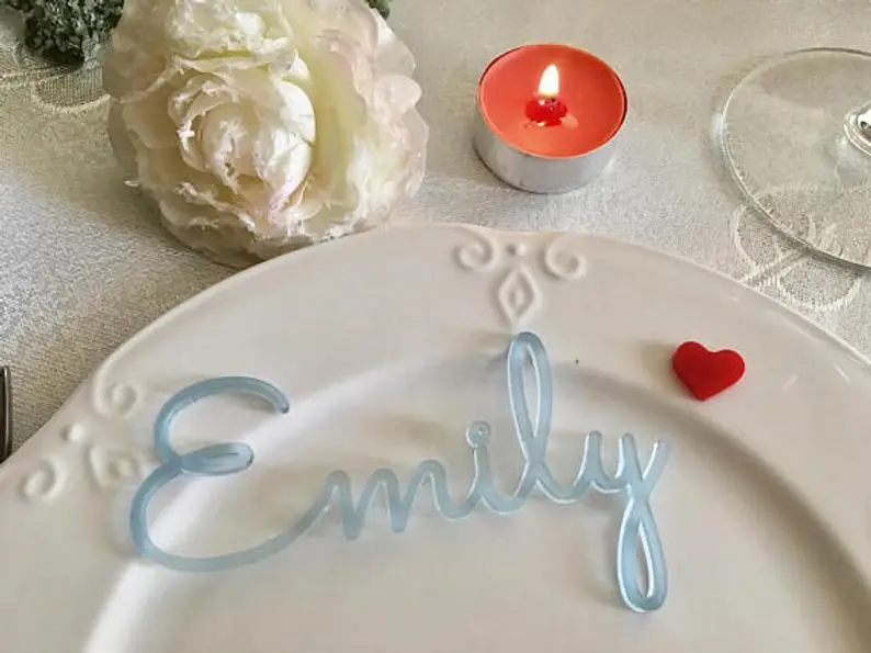 Персонализированные Акриловые лазерная резка названия золотые карты места