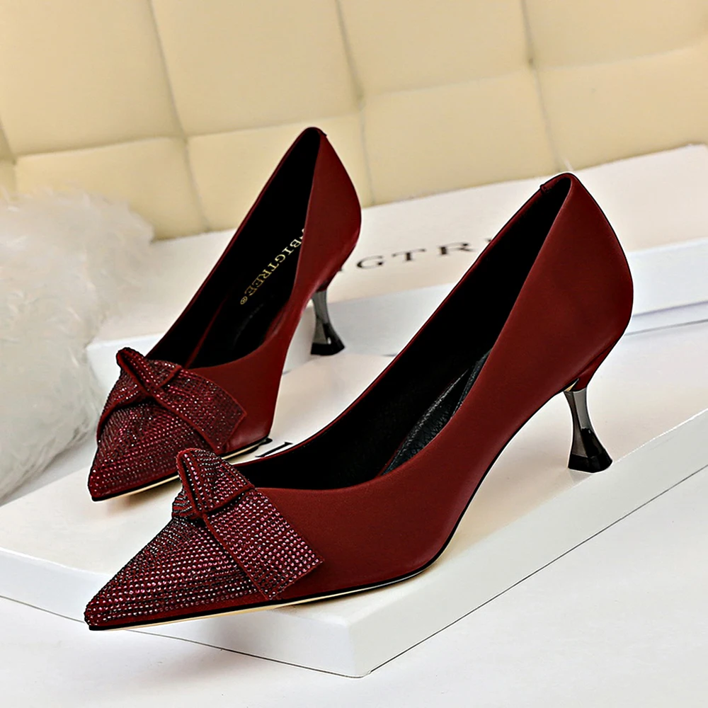 

FamtiYaa 2020 New Fashion Shoes for Women High Heels Pumps Woman Pointed Toe Sexy Office Shoes Ladies Female