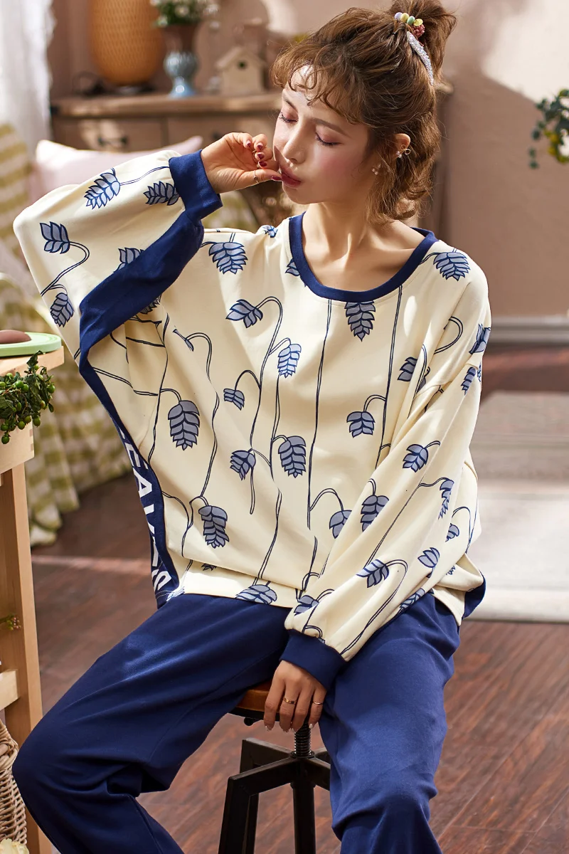

JVCAKE Women Two Piece Set Women combed cotton long sleeve pajama suit women cardigan outside lapel home service 2020 Autumn
