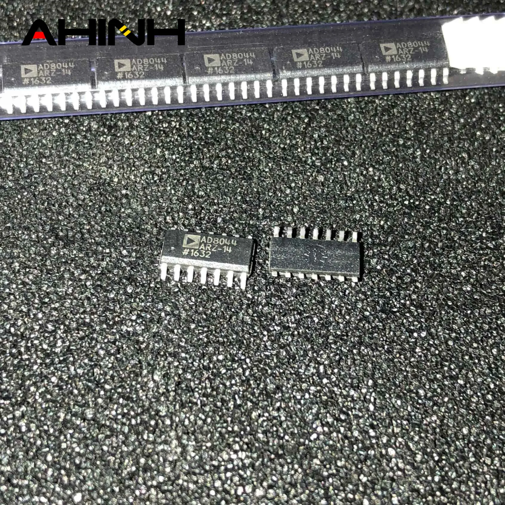 

AD8044ARZ-14 AD8044ARZ AD8044 AD8044AR-14 chip integrado