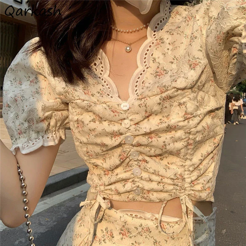 

Women Sets Short Sleeve Cropped Tops Mini Skirts Chic Lace Shirring Design Fashion Summer Temperament Casual Daily Hot Girls Ins