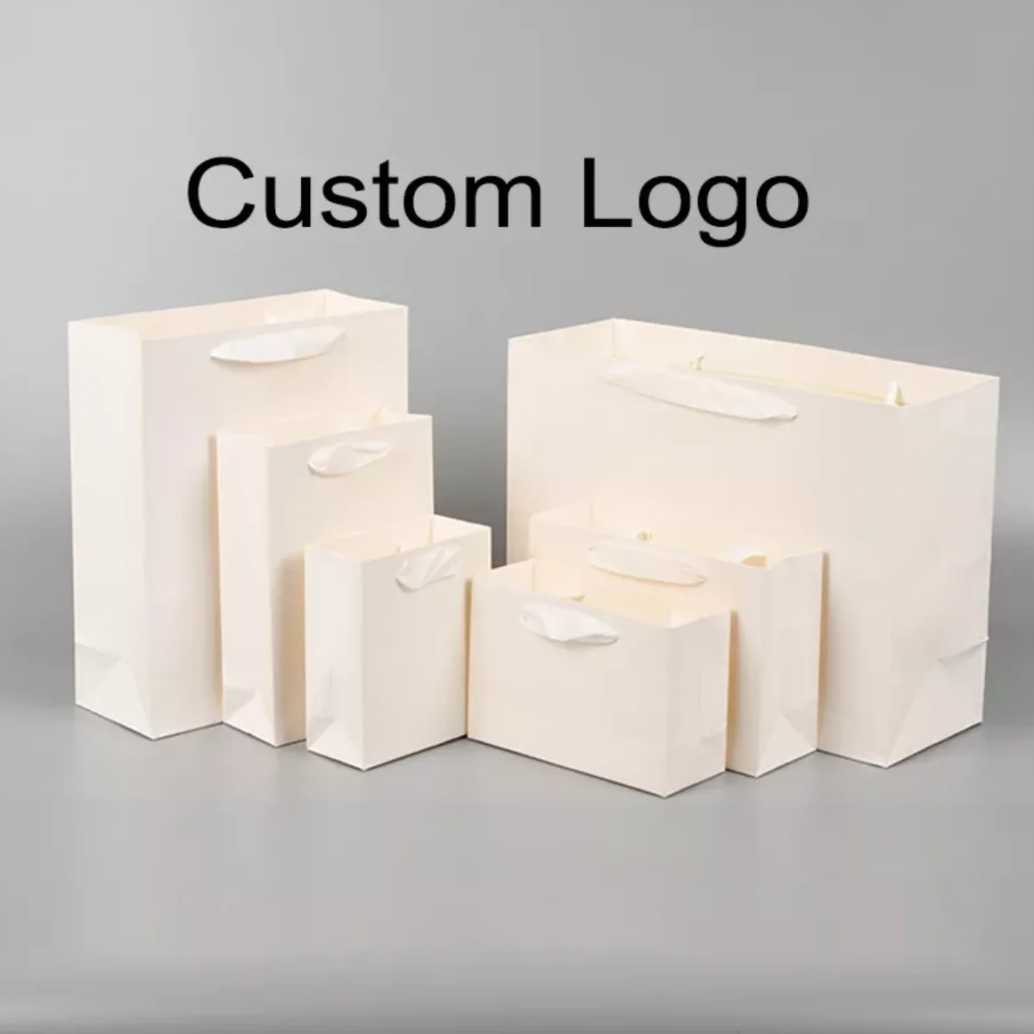 

50 шт., Пользовательский логотип, Подарочная бумажная упаковочная сумка, оригинальная упаковка для творчества, деловые пакеты для покупок, с...