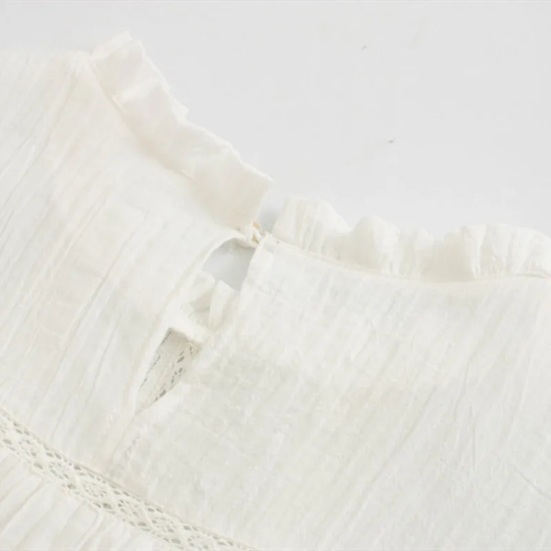 NSZ Женская белая рубашка с расклешенными рукавами и круглым воротником вышивкой