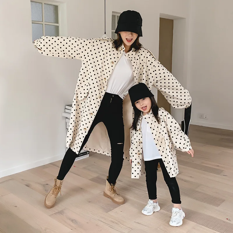 Одинаковая одежда для мамы и дочки пальто средней длины осенняя 2020 новый стиль