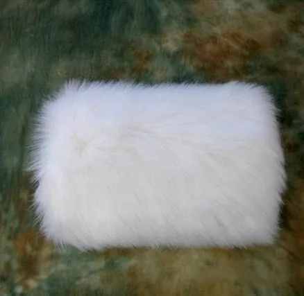 Дешевые зимние белые перчатки из искусственного меха цвета слоновой кости