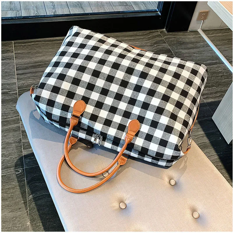 Women Plaid Travel Bag Fashion Large Capacity Sports Fitness Bag Female Duffle Handbag Canvas Gym Yoga Bag bolso Canvas 2021