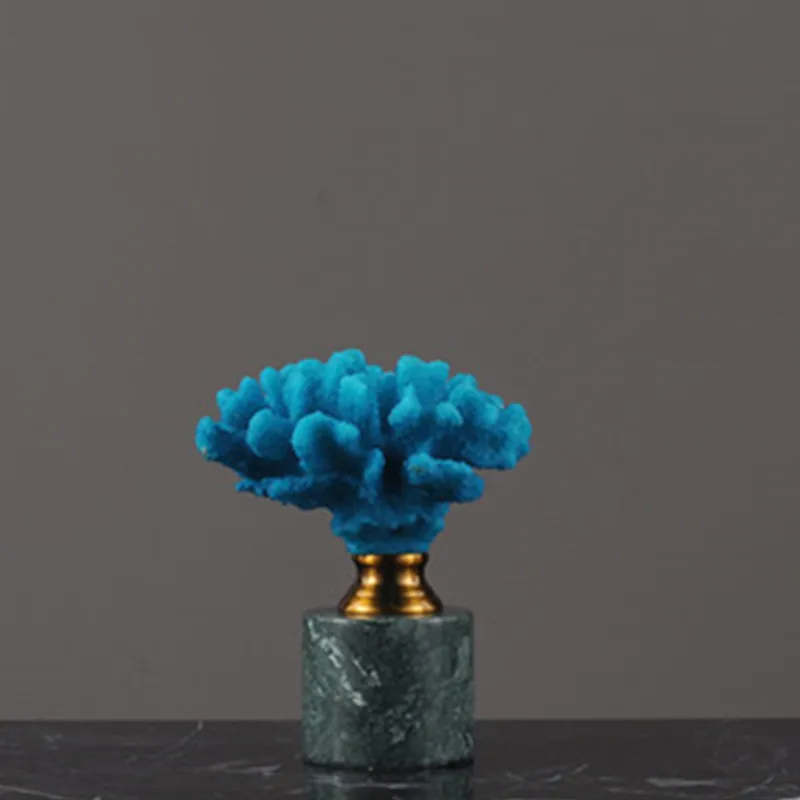 

Simple Modern Luxurious Crystal Base Coral Statue Creative Hotel Club Model Houses American Decoration Art&Craft X4997