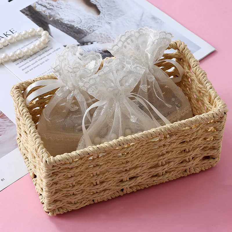Wedding Candy Bag Birthday Party White Lace Embroidery Flower Drawstring Organza Jewelry Gift Package 10x14cm | Дом и сад