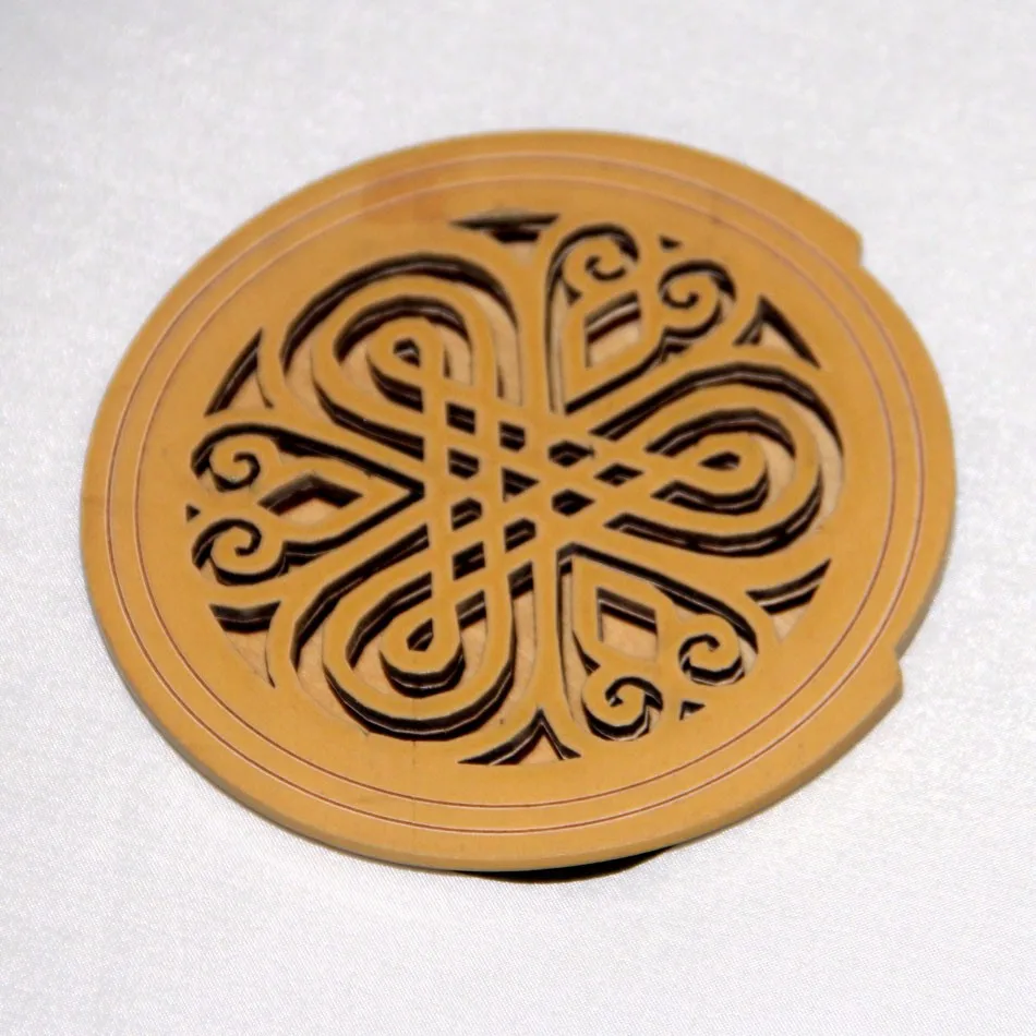 

Wood SoundHole Cover Block Plug Screeching Halt for 40 "/ 41" EQ Acoustic Guitar Black / Brown Guitar Parts & Accessories