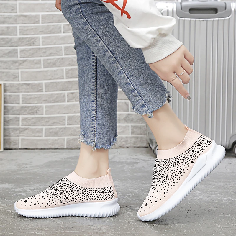 

Shinefullstr Slip On Adult Breathable Fashion Women Walking Shoes Womens Slip-ons Basket Femme Sneakers Woman Dropshipping