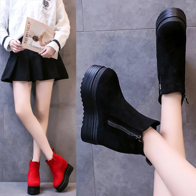 

Женские замшевые ботинки на платформе, европейские полусапожки на молнии, каблук на танкетке, полусапожки на очень высоком каблуке