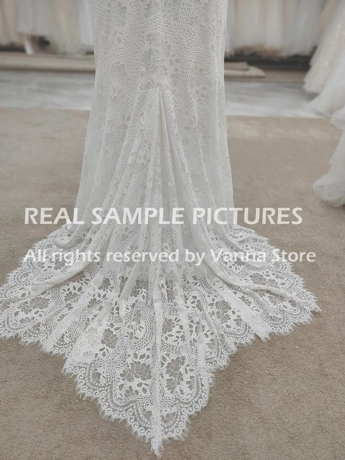 

Soft Lace Half Sleeve Simple Wedding Dress Elegant Boho Beach Bridal Gown 2020 Real Photos Cheap Price Cheap Free Shipping 9079