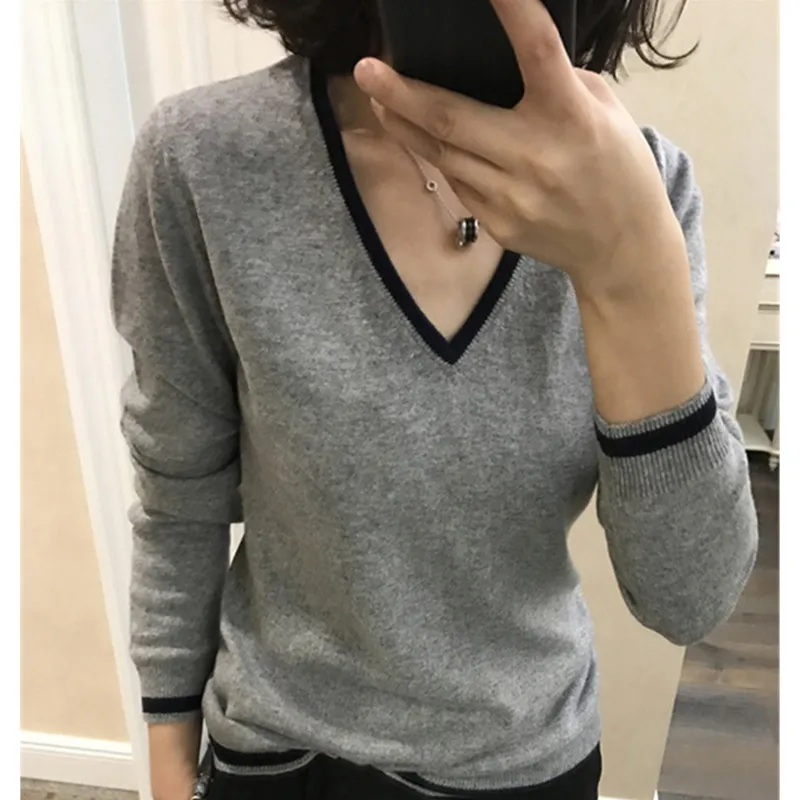 

SZDYQH High Quality Pullover 2021 Autumn Women V-neck Long Sleeve Solid Knitted Sweater Outerwear Tops Female Fashion Jumper