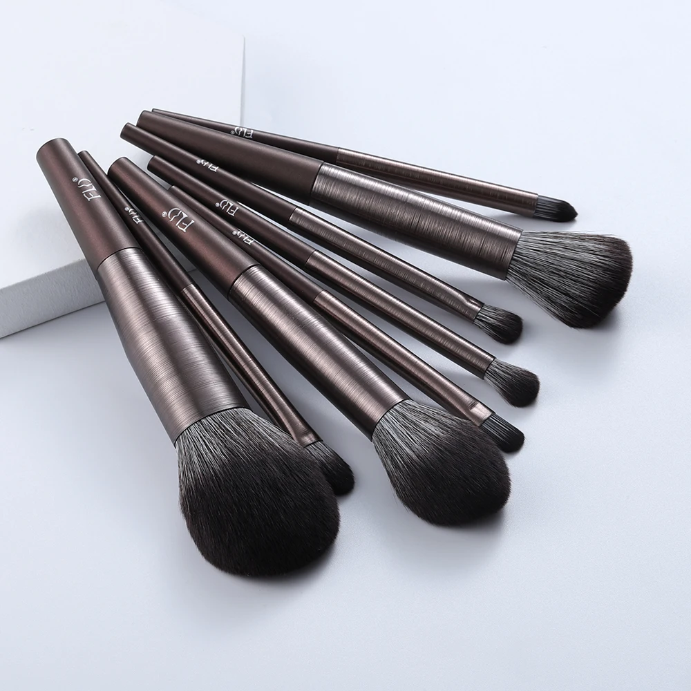 FLD 8pcs Metal Long Tube Makeup Brushes Set Lip Foundation Powder Blusher Eyeshadow Eyebrow Brush Tools Maquillaje Profesional