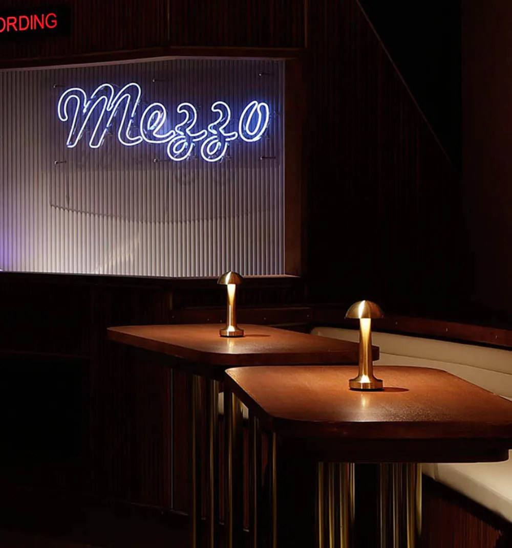 

Rechargeable Restaurant Table Lamp Bar Desk Lamp Bedsides LED Night Light cordless led table lamp