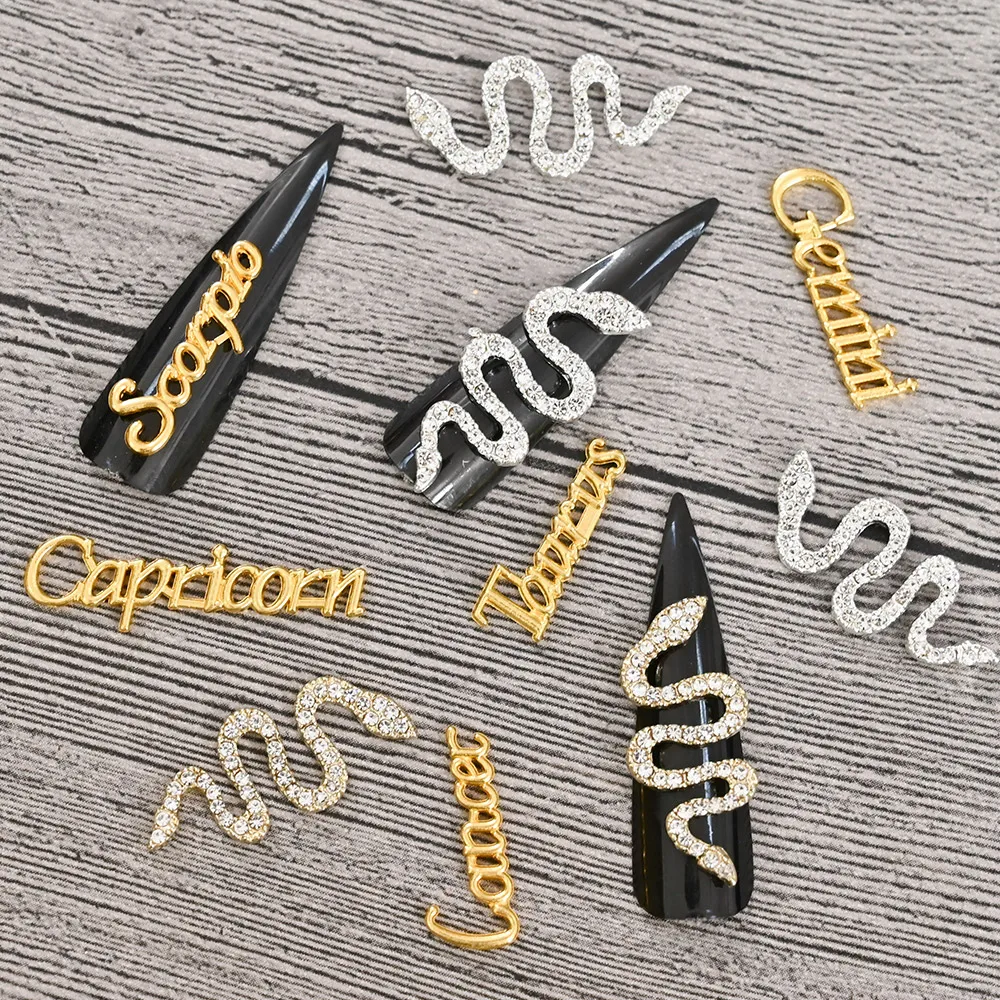 

2Pcs Gold Silver Metal Snake Nail Art Decoration 3D Luxury Glitter Rhinestone Gems Charms Oversize Manicure Parts Accessories M4