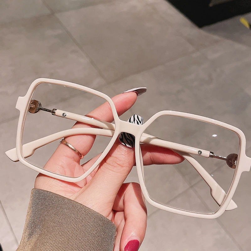 

Vintage Oversized Anti-blue Light Eyeglasses For Women New Fashion Alloy Square Computer Glasses Frame Female Beige Black Shades
